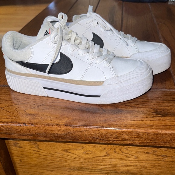 Nike Court Legacy Lift Women’s Platform Sneakers - Picture 7 of 10
